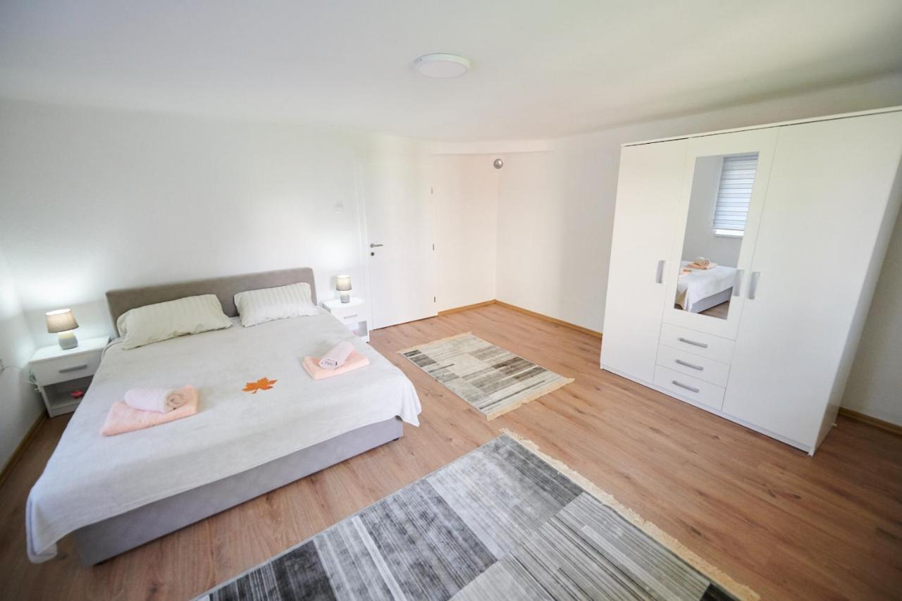 Lovely House Apartment Σαράγεβο Εξωτερικό φωτογραφία